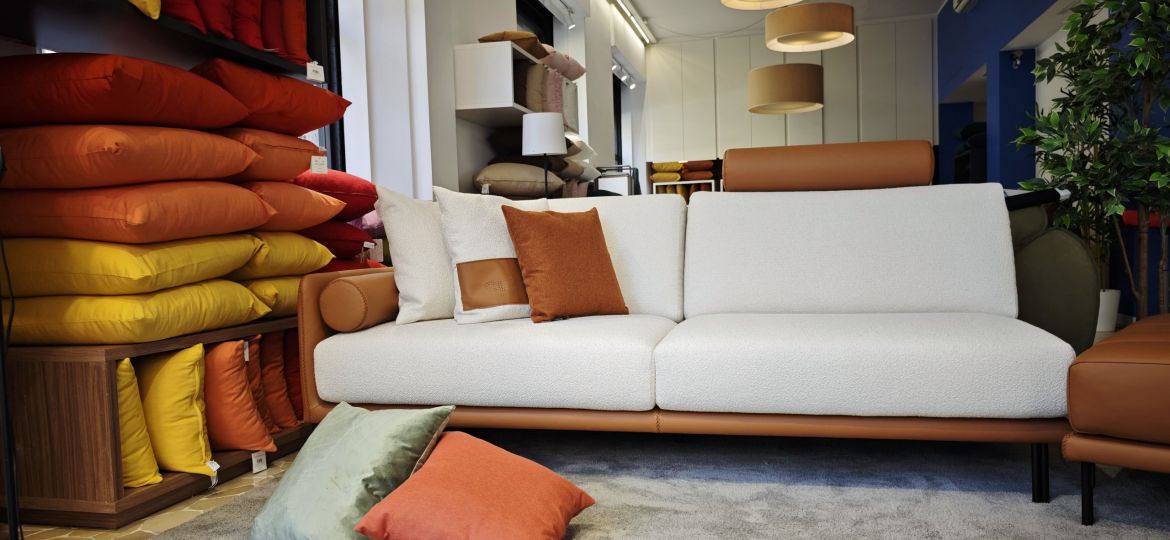 negozio divani milano 2